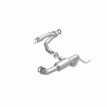 Cargar imagen en el visor de la galería, Magnaflow DF Converter 05-11 Toyota Tacoma 4.0L