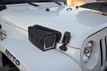 Carica l&#39;immagine nel visualizzatore di Gallery, Injen 07-18 Jeep Wrangler (JK) 3.6L V6 Ram Air Scoop for Evolution Intake