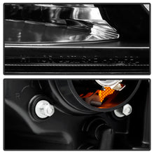 Carica l&#39;immagine nel visualizzatore di Gallery, Spyder Dodge Ram 1500 09-14 Projector Headlights Halogen- CCFL Halo LED - Blk PRO-YD-DR09-CCFL-BK