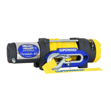 Carica l&#39;immagine nel visualizzatore di Gallery, Superwinch 4500 LBS 12 VDC 1/4in x 55ft Synthetic Rope Terra 45SR Winch