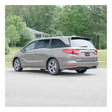 Load image into Gallery viewer, Curt 18-19 Honda Odyssey Class 3 Trailer Hitch w/2in Receiver