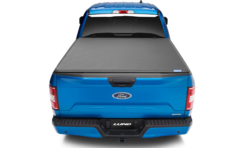 Lund 05-17 Nissan Frontier (6ft. Bed) Genesis Elite Tri-Fold Tonneau Cover - Black