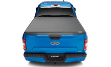 Laden Sie das Bild in den Galerie-Viewer, Lund 05-17 Nissan Frontier (6ft. Bed) Genesis Elite Tri-Fold Tonneau Cover - Black
