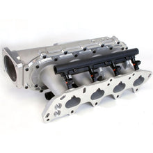 Charger l'image dans la galerie, Skunk2 B Ultra Race Manifold Primary Black High Volume Fuel Rails