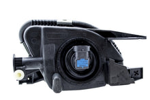 Cargar imagen en el visor de la galería, Hella 03-06 Mercedes E320 Sedan OE Replacement Fog Light Assembly - Left