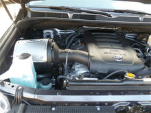 गैलरी व्यूवर में इमेज लोड करें, Volant 07-13 Toyota Sequoia 5.7 V8 PowerCore Closed Box Air Intake System