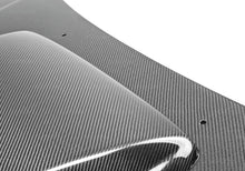 Charger l&#39;image dans la galerie, Seibon 98-01 Subaru Impreza OEM Carbon Fiber Hood