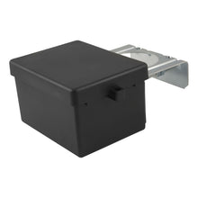 Carica l&#39;immagine nel visualizzatore di Gallery, Curt Soft-Trac 2 Breakaway Kit w/Charger