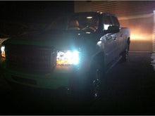 Cargar imagen en el visor de la galería, Spyder GMC Sierra 1500/2500/3500 07-13 Projector Headlights LED Halo- LED Chrome PRO-YD-GS07-HL-C