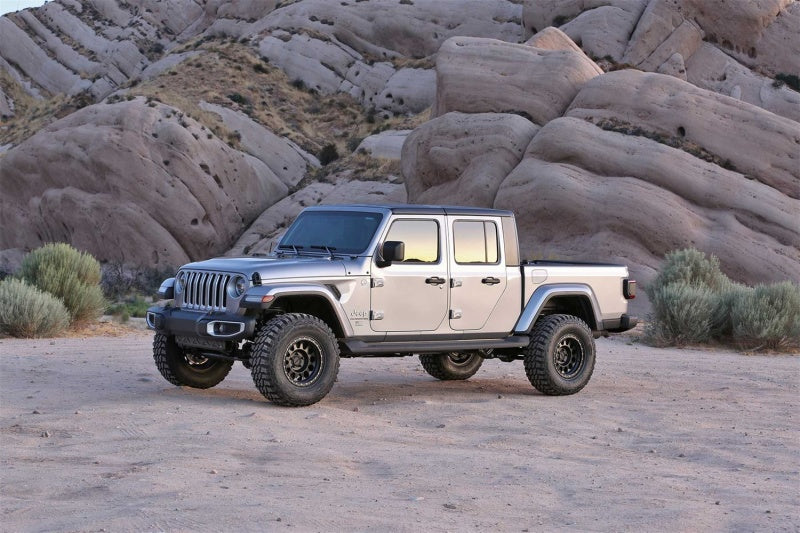Fabtech 2020 Jeep Gladiator JT 6 Cyl 4WD 3in Trail System w/DL 2.25 Resi Shocks