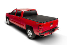 गैलरी व्यूवर में इमेज लोड करें, Extang 73-87 Chevy/GMC Short Bed (6-1/2ft) Trifecta 2.0