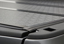 Cargar imagen en el visor de la galería, UnderCover 12-16 Ford Ranger T7 6ft Flex Bed Cover