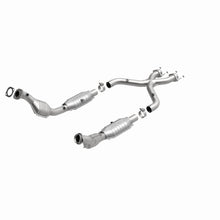 Carica l&#39;immagine nel visualizzatore di Gallery, MagnaFlow Conv DF Mustang 04 4.6L CA