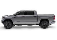 Carica l&#39;immagine nel visualizzatore di Gallery, N-Fab Podium SS 2019 Chevy/GMC 1500 Crew Cab - Cab Length - Polished Stainless - 3in