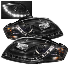 Charger l&#39;image dans la galerie, Spyder Audi A4 06-08 Projector Headlights Halogen Model Only - DRL Black PRO-YD-AA405-DRL-BK