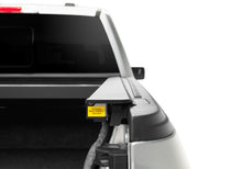 Laden Sie das Bild in den Galerie-Viewer, Roll-N-Lock 2021 Ford F-150 67.1in E-Series Retractable Tonneau Cover