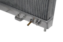 Laden Sie das Bild in den Galerie-Viewer, CSF 04-15 Nissan Titan Radiator