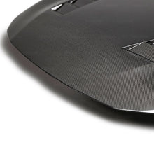 गैलरी व्यूवर में इमेज लोड करें, Seibon 19-20 Toyota Corolla Hatchback TS-Style Carbon Fiber Hood