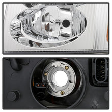 गैलरी व्यूवर में इमेज लोड करें, xTune 02-09 GMC Envoy Driver Side Headlight - OEM Left (HD-JH-GEN02-OE-L)