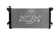 Laden Sie das Bild in den Galerie-Viewer, CSF 09-10 Ford F-150 4.6L OEM Plastic Radiator
