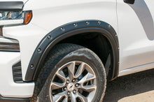Cargar imagen en el visor de la galería, EGR 2019 Chevy 1500 Bolt-On Style Fender Flares - Set - Black