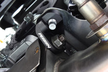 गैलरी व्यूवर में इमेज लोड करें, Perrin 15-20 Subaru WRX Turbo Bracket 2pc Kit