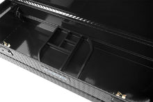 Laden Sie das Bild in den Galerie-Viewer, Lund Universal Aluminum Single Lid HD 28 Cross Bed Box - Black