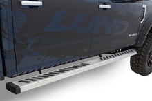 Laden Sie das Bild in den Galerie-Viewer, Lund 2019 RAM 1500 Crew Cab Summit Ridge 2.0 Running Boards - Stainless