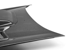 Carica l&#39;immagine nel visualizzatore di Gallery, Seibon 02-03 Subaru WRX CWII Carbon Fiber Hood