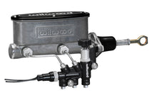 गैलरी व्यूवर में इमेज लोड करें, Wilwood HV Tandem M/C Kit w L/H Bracket &amp; Prop Valve - 7/8in Bore-W/Pushrod - Early Mustang