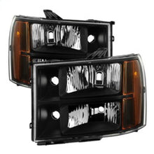 Carica l&#39;immagine nel visualizzatore di Gallery, Xtune GMC Sierra 07-13 Crystal Headlights Black HD-JH-GSIE07-AM-BK