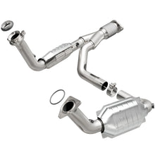 Carica l&#39;immagine nel visualizzatore di Gallery, MagnaFlow Conv DF 06-09 Chevy Trailblazer SS 6.0L SS *NOT FOR SALE IN CALIFORNIA*