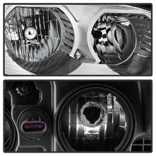Carica l&#39;immagine nel visualizzatore di Gallery, xTune 09-12 Chevy Traverse (Excl LTZ) Passenger Side Headlight - OEM Right (HD-JH-CTRA09-OE-R)