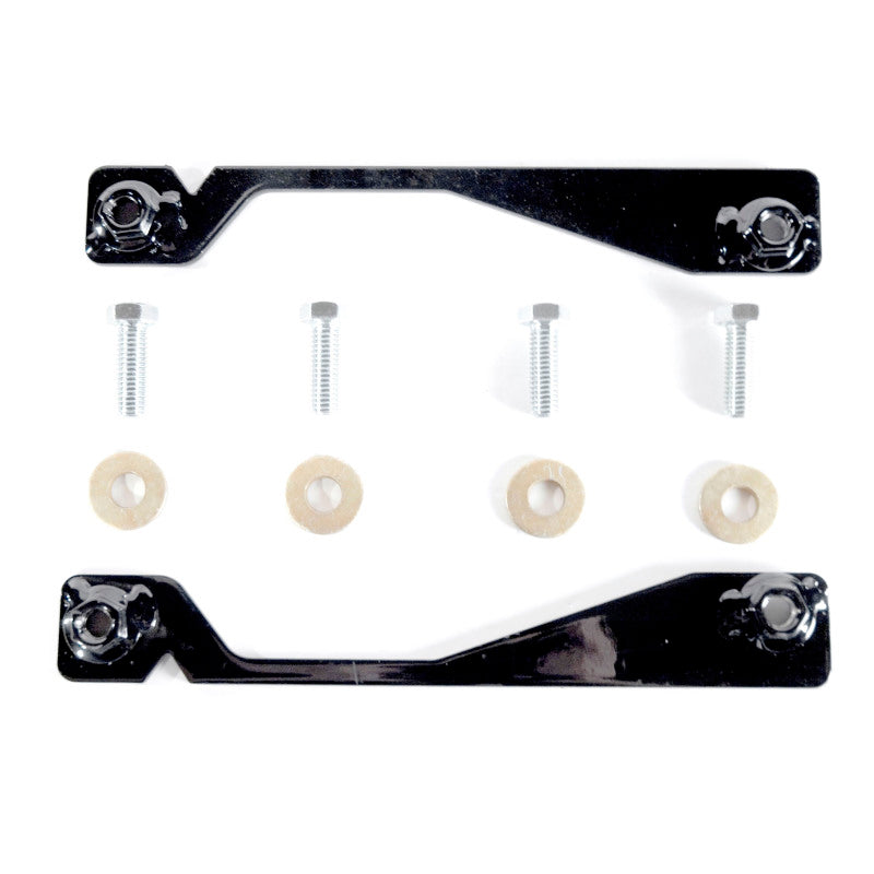 Curt 96-02 Toyota 4Runner Class 3 Trailer Hitch w/2in Receiver