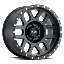 Laden Sie das Bild in den Galerie-Viewer, Method MR306 Mesh 17x8.5 0mm Offset 6x5.5 108mm CB Matte Black Wheel