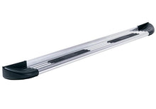 Laden Sie das Bild in den Galerie-Viewer, Lund 00-05 GMC Yukon (70in w/Fender Flares) TrailRunner Extruded Multi-Fit Running Boards - Black
