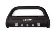 Laden Sie das Bild in den Galerie-Viewer, Lund 07-17 Chevy Silverado 1500 Bull Bar w/Light &amp; Wiring - Black