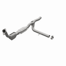 Carica l&#39;immagine nel visualizzatore di Gallery, MagnaFlow Conv Direct Fit 2005 Ford F150 V8