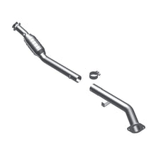 Carica l&#39;immagine nel visualizzatore di Gallery, MagnaFlow Conv DF 2004 Pontiac GTO 5.7L Passenger Side