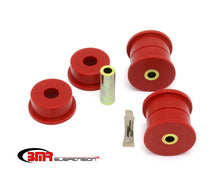 Laden Sie das Bild in den Galerie-Viewer, BMR 10-15 5th Gen Camaro Pro Version Differential Mount Bushing Kit (Polyurethane) - Red