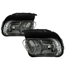 Laden Sie das Bild in den Galerie-Viewer, Spyder Chevy Silverado 03-06 OEM Fog Lights wo/switch Smke FL-OEM-CS03-SM