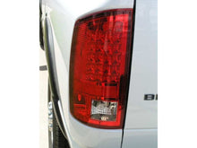 Laden Sie das Bild in den Galerie-Viewer, Spyder Dodge Ram 1500 09-14 LED Tail Lights Incandescen- Red Clear ALT-YD-DRAM09-LED-RC