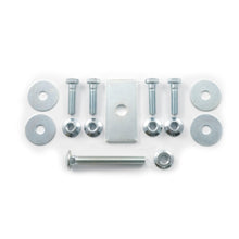 गैलरी व्यूवर में इमेज लोड करें, Curt 00-05 Volkswagen Passat 4-Motion Class 1 Trailer Hitch w/1-1/4in Ball Mount