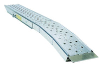 Laden Sie das Bild in den Galerie-Viewer, Lund Universal DuraLoader Arched Ramps 118in x 25in - Brite