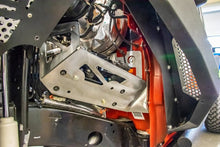 Laden Sie das Bild in den Galerie-Viewer, DV8 Offroad 2018+ Jeep JL / JT Engine Bay Compressor Mount