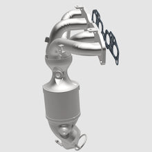 Carica l&#39;immagine nel visualizzatore di Gallery, MagnaFlow Conv DF 08-13 Nissan Rogue 2.5L CA