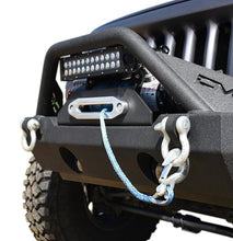 गैलरी व्यूवर में इमेज लोड करें, DV8 Offroad 07-18 Jeep Wrangler JK/JL FS-15 Steel Stubby Front Bumper w/ Fog Lights