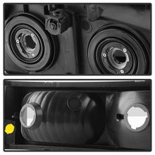 Cargar imagen en el visor de la galería, Xtune Chevy Silverado 2500HD 03-06 Crystal Headlights w/ Bumper Lights HD-JH-CSIL03-AM-BSM-SET