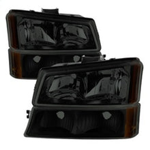 Cargar imagen en el visor de la galería, Xtune Chevy Silverado 2500HD 03-06 Crystal Headlights w/ Bumper Lights HD-JH-CSIL03-AM-BSM-SET