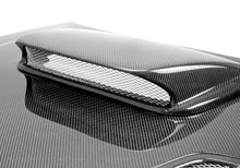 Charger l&#39;image dans la galerie, Seibon 98-01 Subaru Impreza OEM Carbon Fiber Hood